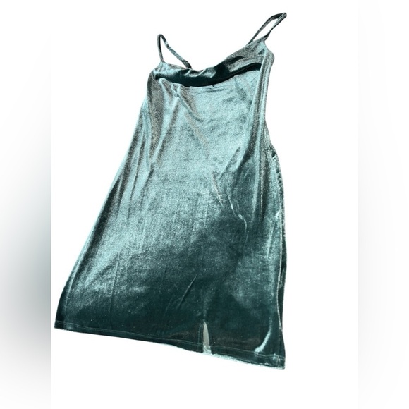 NWOT Pink Rose Cowl Neck Velvet Mini Dress Women’s XS Green Holiday Fall Revolve - Picture 5 of 12